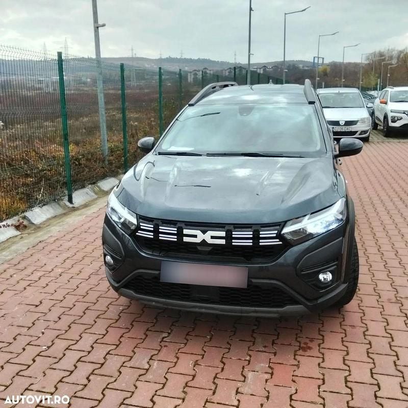 Culoaregri Utilizat 2023 Dacia Jogger Extreme Monovolum | 14.900 EUR (Preț bun) - Imagine 1/4