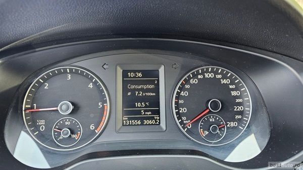 Second-hand VW Jetta 140 CP (102 kW) 2012 Argintiu Berlinǎ