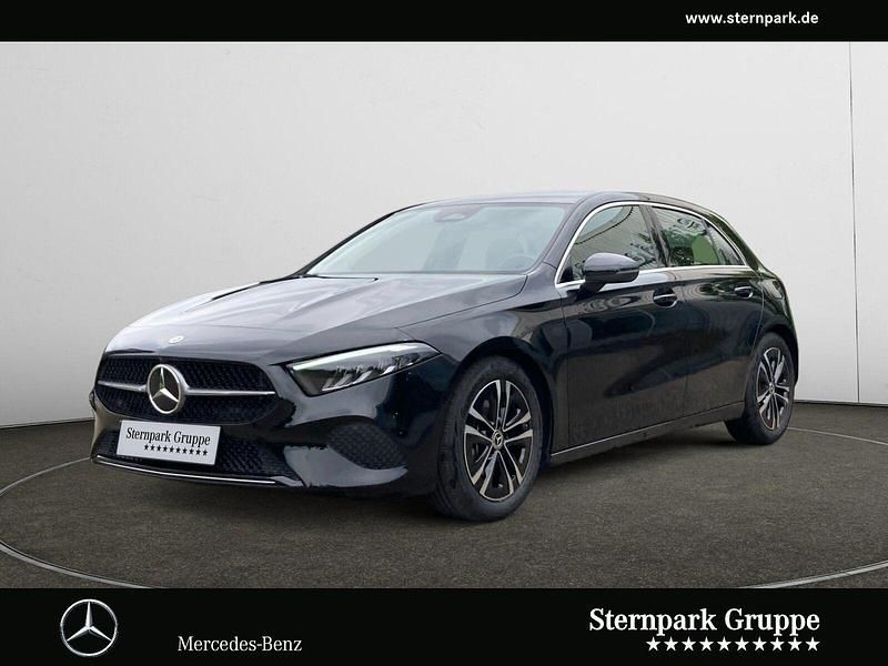 Utilizat 2024 Mercedes A200 Advanced | 34.868 EUR (Preț OK) - Imagine 1/1