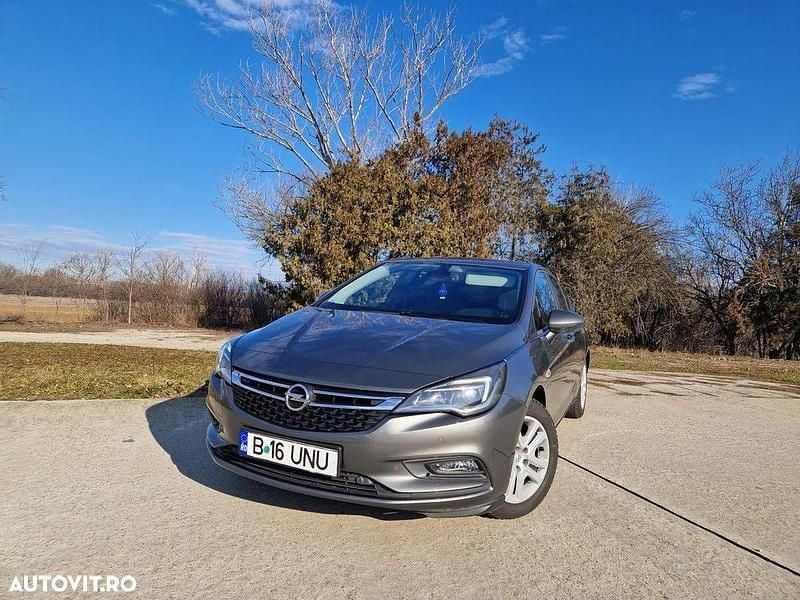 Culoaregri Utilizat 2018 Opel Astra Dynamic Hatchback | 9.900 EUR (Preț OK) - Imagine 1/4