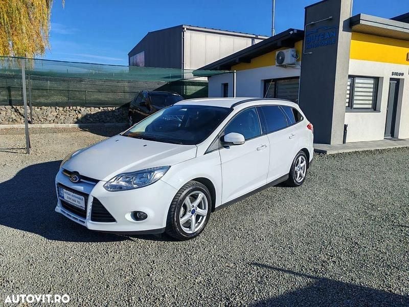 Culoarealb Utilizat 2012 Ford Focus Business Edition Break | 4.300 EUR (Preț OK) - Imagine 1/4