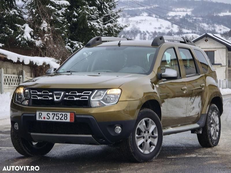 Culoaregalbeuriu Utilizat 2016 Dacia Duster Prestige SUV | 7.600 EUR (Super Preț) - Imagine 1/4