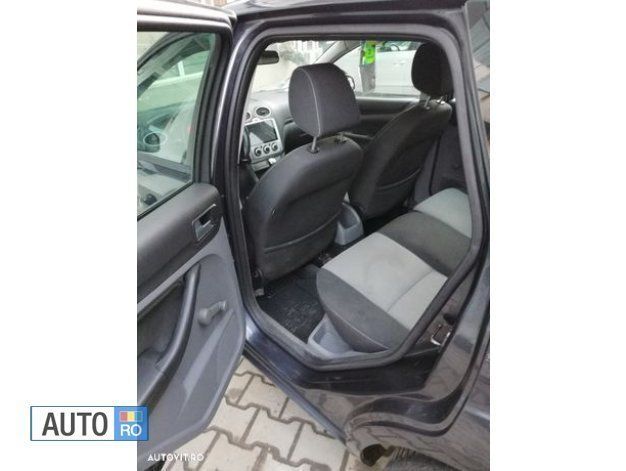 Second-hand Ford Focus 109 CP (80 kW) 2009 Gri Break