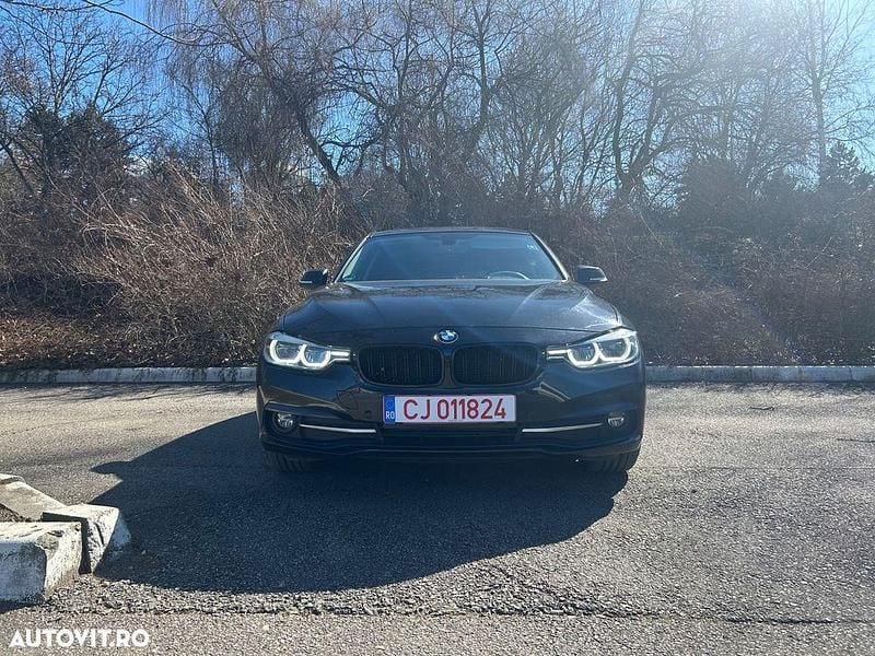 Second-hand BMW 320 Sport Line 190 CP (139 kW) 2017 Culoarenegru Berlinǎ