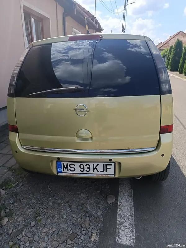 Utilizat 2017 Opel Meriva Monovolum | 2.700 EUR (Super Preț) - Imagine 1/4