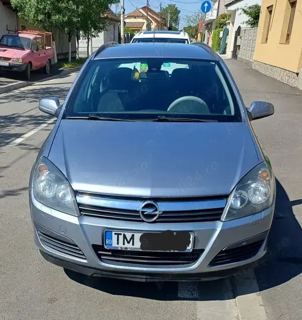 Utilizat 2006 Opel Astra Break | 1.300 EUR (Preț bun) - Imagine 1/4