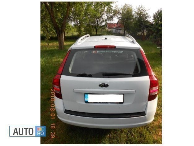 Alb Utilizat 2009 Kia Ceed Break | 6.200 EUR - Imagine 1/4