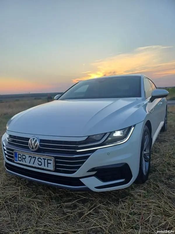 Utilizat 2021 VW Arteon R-line Berlinǎ | 23.500 EUR (Preț OK) - Imagine 1/4