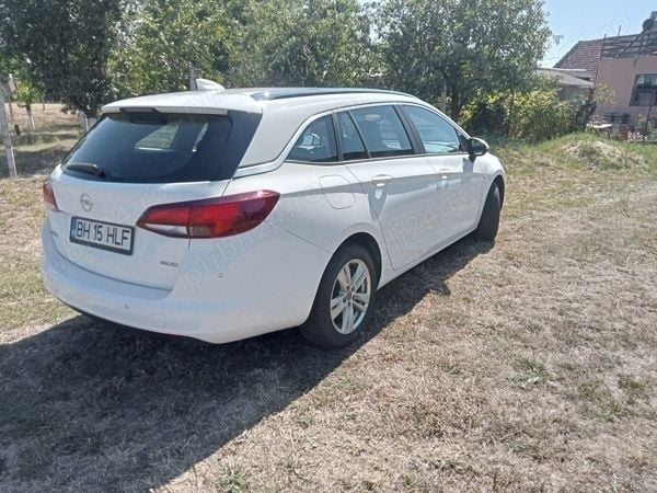 Second-hand Opel Astra 110 CP (80 kW) 2016 Alb Break