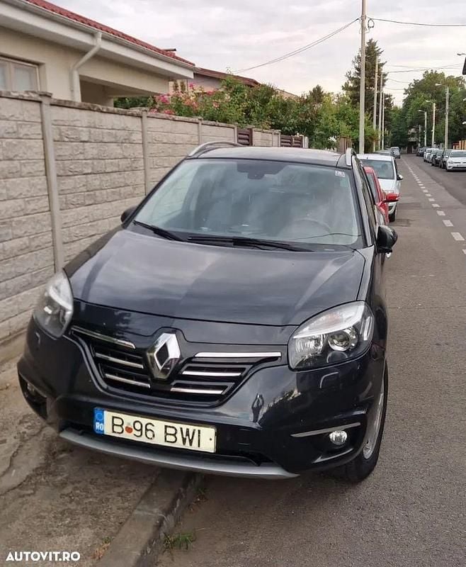 Culoarenegru Utilizat 2014 Renault Koleos SUV | 9.000 EUR (Preț bun) - Imagine 1/4