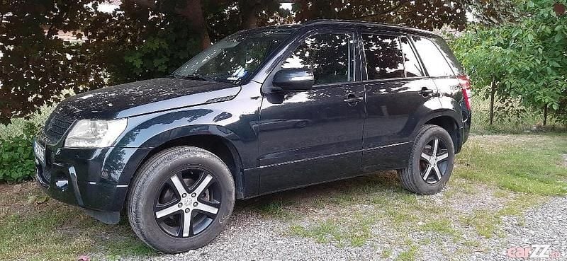 Utilizat 2013 Suzuki Grand Vitara SUV | 8.001 EUR - Imagine 1/3