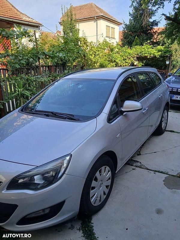 Culoaregri Utilizat 2015 Opel Astra Edition Break | 7.300 EUR (Puțin scump) - Imagine 1/4