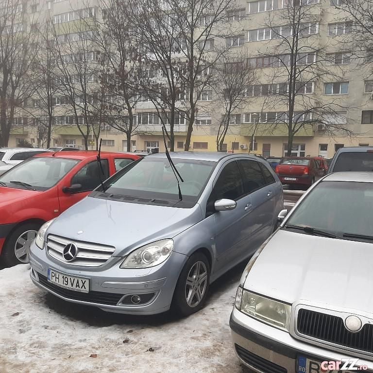 Second-hand Mercedes B200 Avantgarde 140 CP (102 kW) 2007 Albastru Monovolum