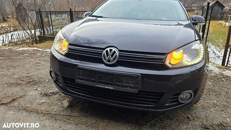 Second-hand VW Golf VI Style 105 CP (77 kW) 2011 Culoarenegru Hatchback