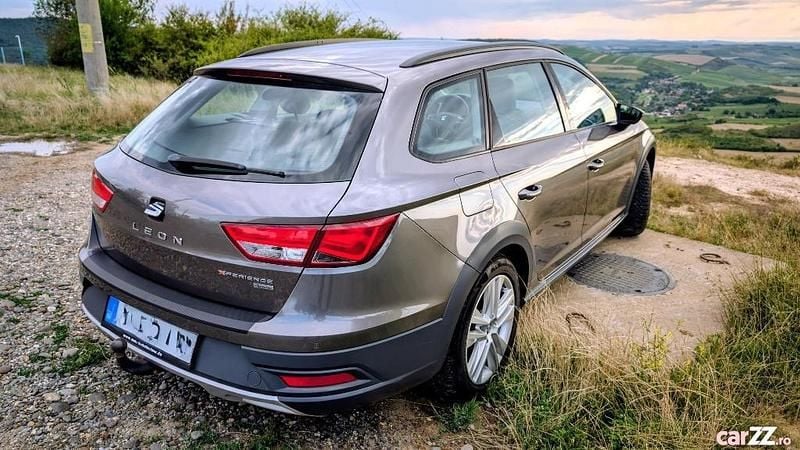 Second-hand Seat Leon X-Perience 4Drive 184 CP (135 kW) 2015 Gri Break