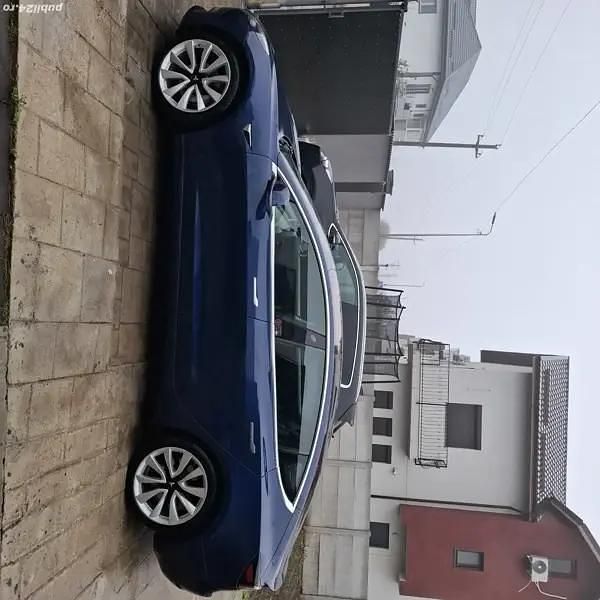 Second-hand Tesla Model 3 345 kW (470 CP) 2019 Berlinǎ