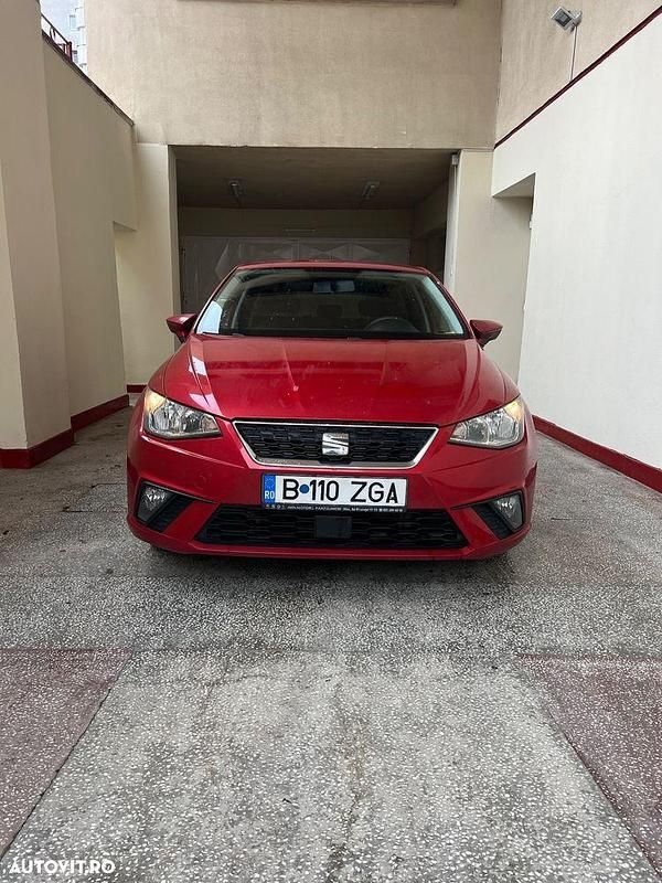 Culoarerosu Utilizat 2018 Seat Ibiza | 8.500 EUR (Preț OK) - Imagine 1/4