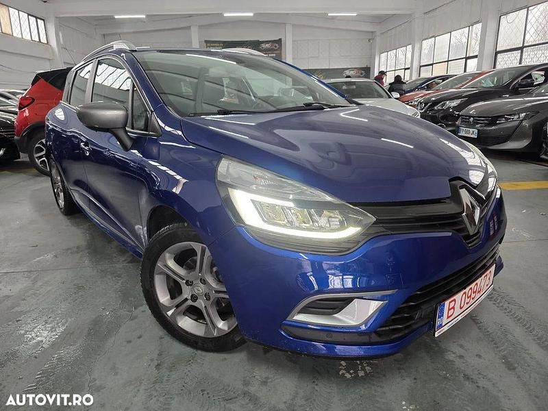 Second-hand Renault Clio GrandTour Intens 90 CP (66 kW) 2020 Culoarealb Break