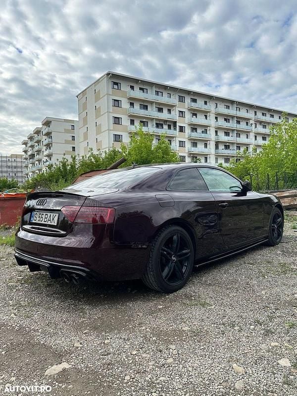 Second-hand Audi A5 Sport 177 CP (130 kW) 2013 Culoarealte culori Coupe