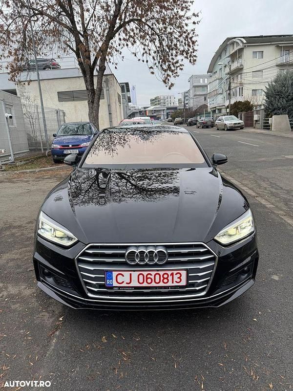 Culoarenegru Utilizat 2019 Audi A5 Sportback Design Hatchback | 24.990 EUR (Puțin scump) - Imagine 1/4