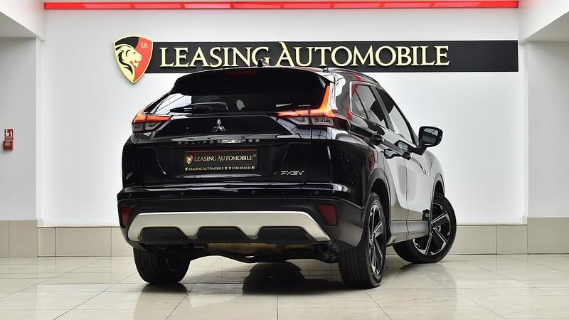 Second-hand Mitsubishi Eclipse Cross Plus 188 CP (138 kW) 2022 Negru SUV