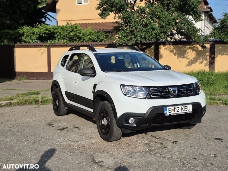 Alb Utilizat 2021 Dacia Duster Comfort SUV | 14.350 EUR (Preț OK) - Imagine 1/4