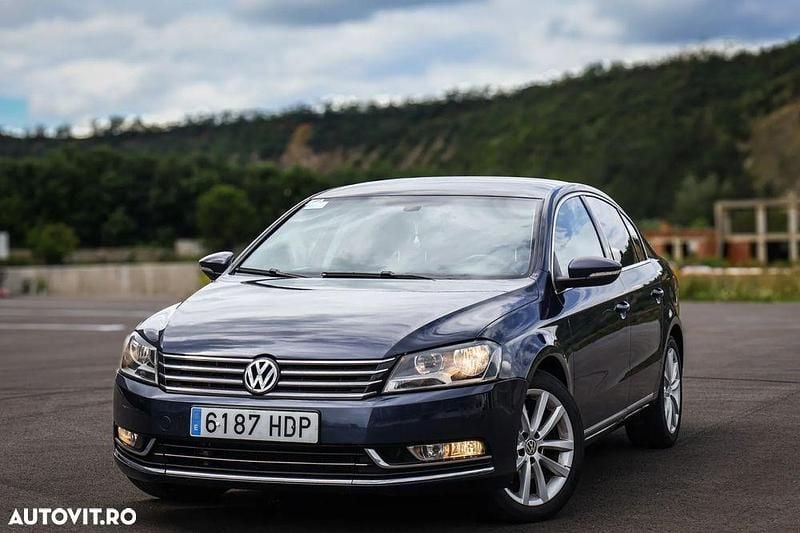 Culoarealte culori Utilizat 2011 VW Passat Highline Break | 6.450 EUR (Preț OK) - Imagine 1/4