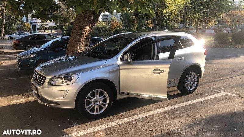 Culoaregri Second-hand 2015 Volvo XC60 Summum SUV | 13.300 EUR (Super Preț) - Imagine 1/4