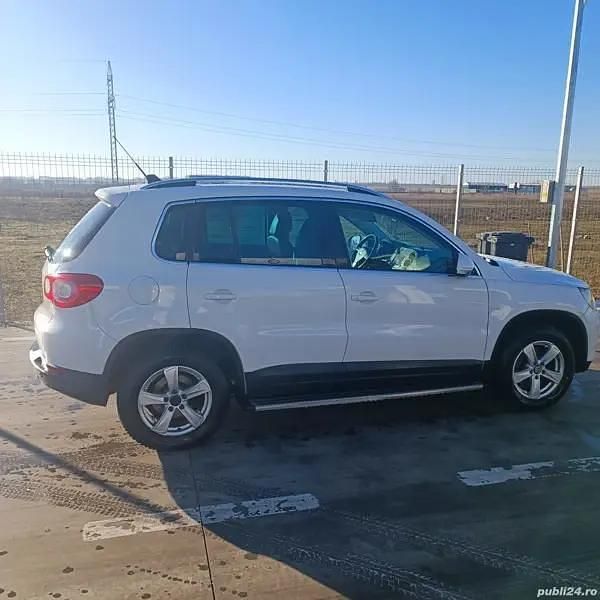 Utilizat 2009 VW Tiguan SUV | 8.100 EUR (Puțin scump) - Imagine 1/4
