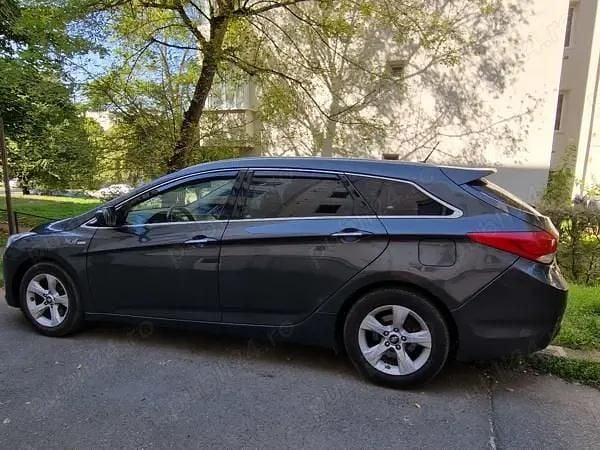Utilizat 2014 Hyundai i40 Break | 6.050 EUR - Imagine 1/4