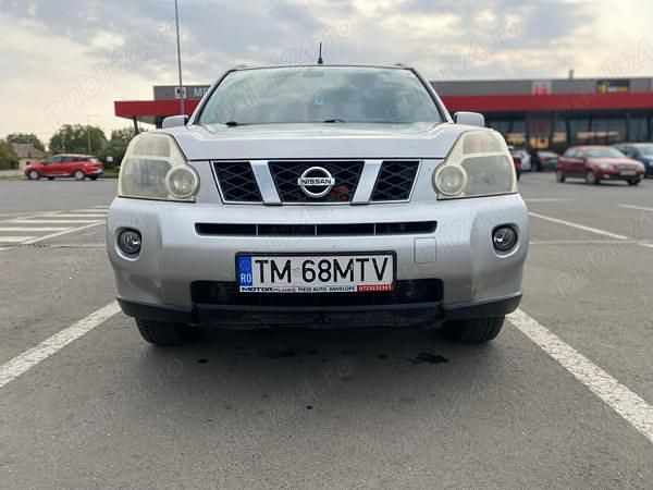 Gri Utilizat 2007 Nissan X-Trail SUV | 5.300 EUR (Preț OK) - Imagine 1/4