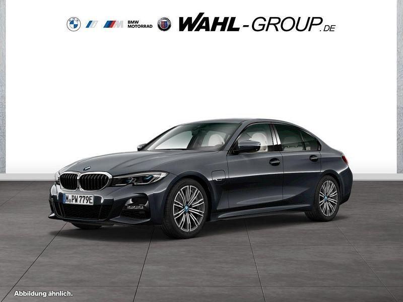 Utilizat 2022 BMW 330e M Sport | 39.835 EUR (Preț OK) - Imagine 1/1