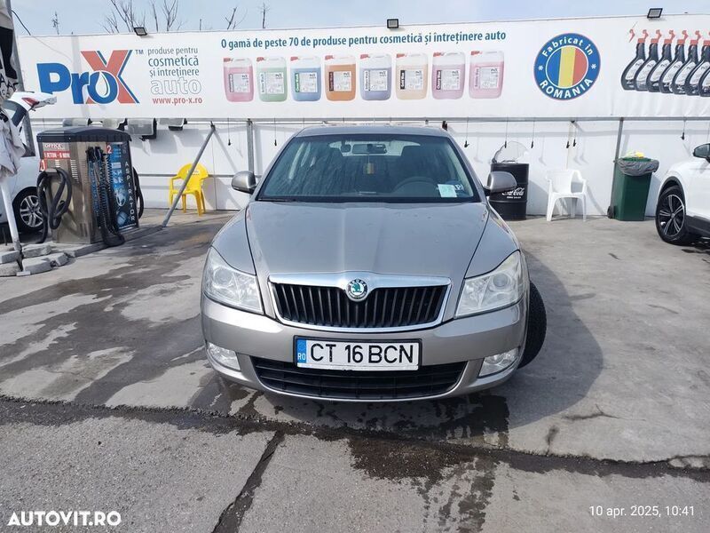 Bej Utilizat 2011 Skoda Octavia Ambiente Break | 4.500 EUR (Preț OK) - Imagine 1/4