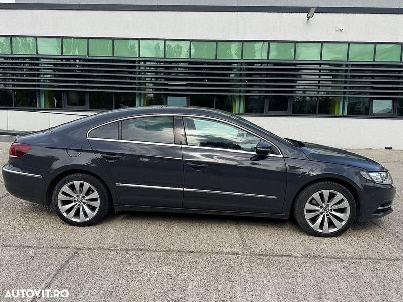 Culoaregri Utilizat 2013 VW Passat Berlinǎ | 7.900 EUR (Preț bun) - Imagine 1/4