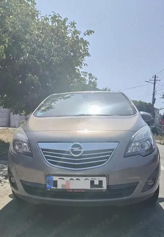 Utilizat 2011 Opel Meriva Monovolum | 4.490 EUR - Imagine 1/4