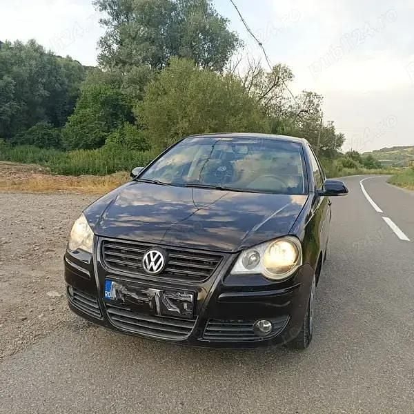 Utilizat 2006 VW Polo Hatchback | 1.100 EUR (Preț bun) - Imagine 1/4