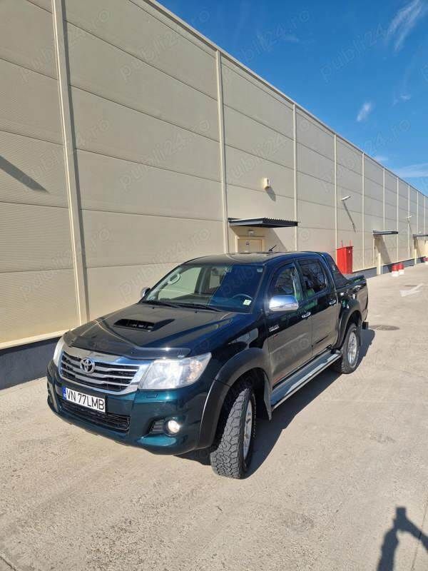 Verde Utilizat 2015 Toyota HiLux Style Pickup | 21.500 EUR (Preț OK) - Imagine 1/4