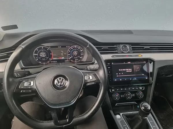Second-hand VW Passat 150 CP (110 kW) 2019 Gri Break