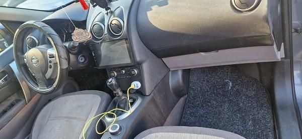 Second-hand Nissan Qashqai 150 CP (110 kW) 2009 Gri SUV