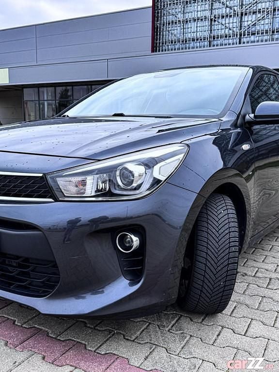 Utilizat 2018 Kia Rio Berlinǎ | 6.800 EUR - Imagine 1/4