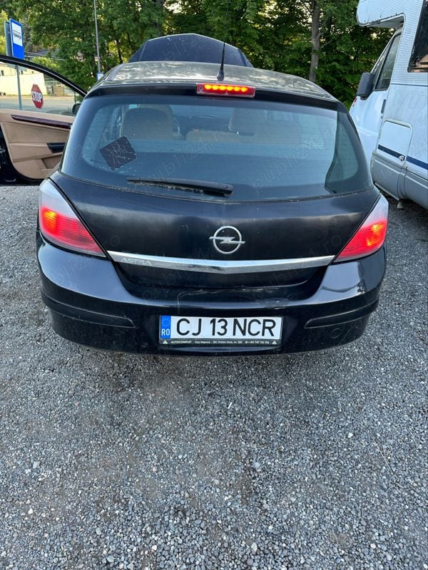 Second-hand Opel Astra 64 CP (47 kW) 2005 Hatchback
