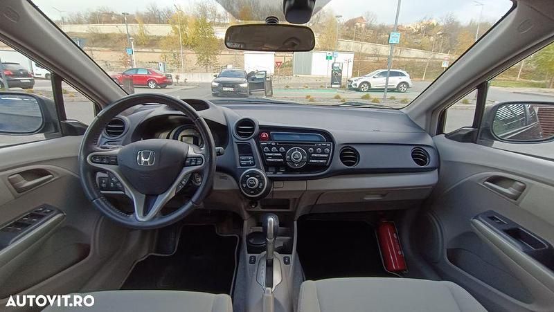 Second-hand Honda Insight 88 CP (64 kW) 2010 Culoarenegru Berlinǎ