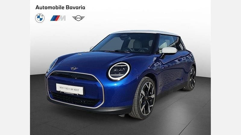 Albastru blazing metalizat Second-hand 2025 Mini Cooper Hatchback | 26.838 EUR - Imagine 1/4