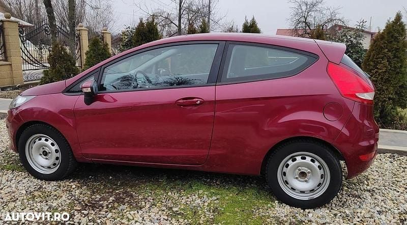 Second-hand Ford Fiesta 82 CP (60 kW) 2009 Alte culori Hatchback
