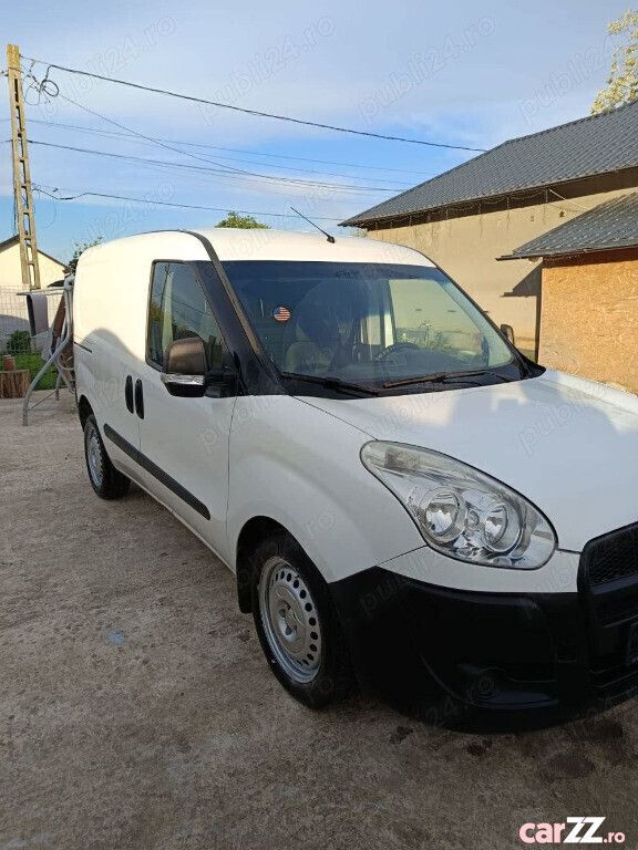 Alb Utilizat 2013 Fiat Doblò Monovolum | 2.800 EUR (Preț OK) - Imagine 1/4