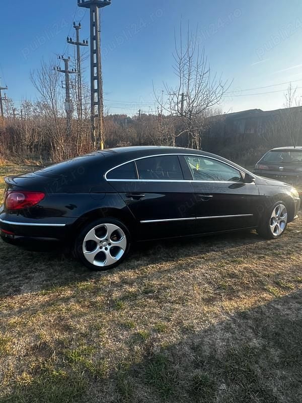 Second-hand VW Passat 160 CP (117 kW) 2010 Berlinǎ