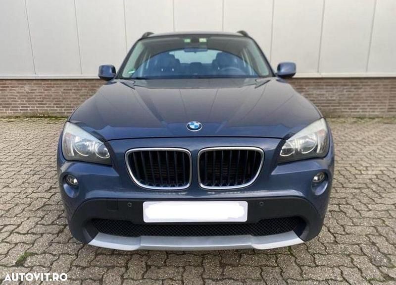 Culoarealbastru Second-hand 2010 BMW X1 xLine SUV | 6.500 EUR (Scump) - Imagine 1/4