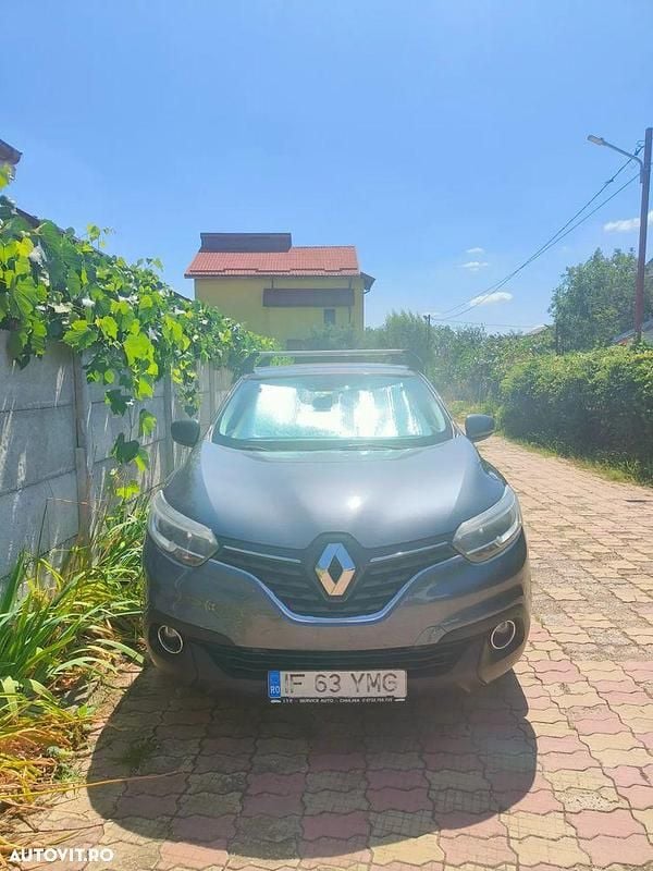 Alte culori Utilizat 2015 Renault Kadjar Life SUV | 11.500 EUR (Preț OK) - Imagine 1/4