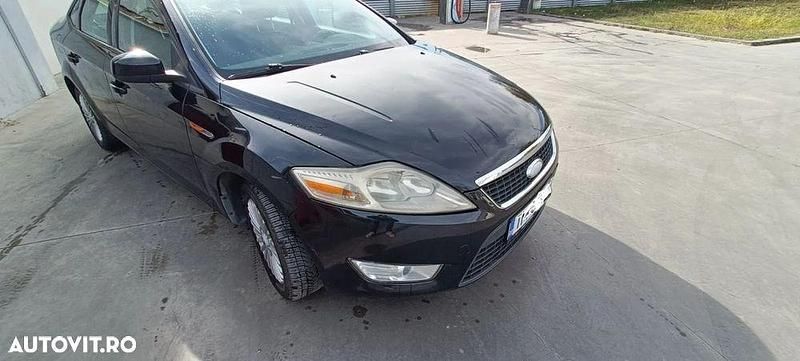 Culoarealbastru Utilizat 2008 Ford Mondeo Trend Berlinǎ | 3.800 EUR (Preț OK) - Imagine 1/4