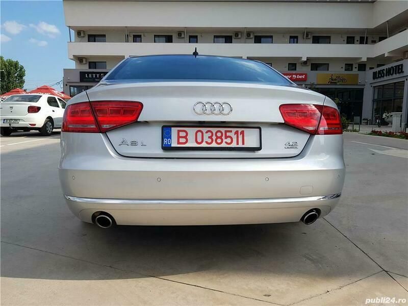 Second-hand Audi A8 Design 372 CP (273 kW) 2011 Argintiu Berlinǎ